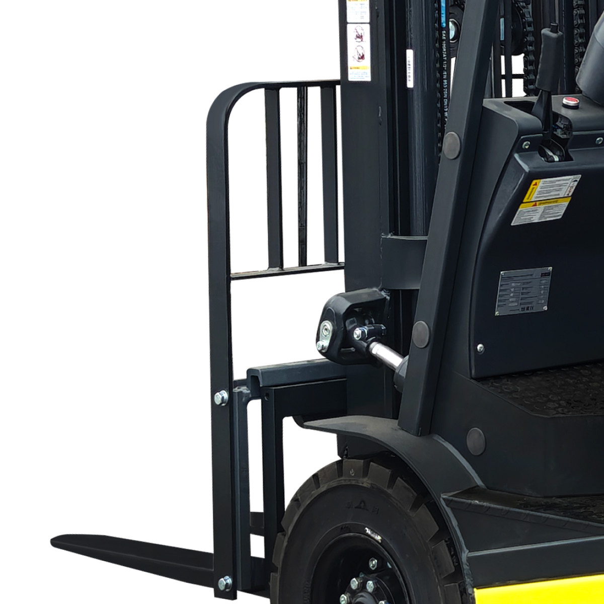 6 - Электрический погрузчик YETT ERP16-M300-3W